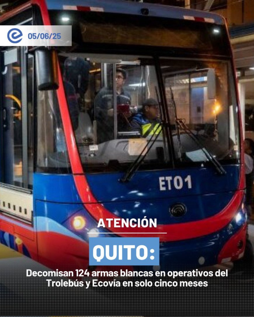 Decomiso de armas blancas en el transporte público de Quito