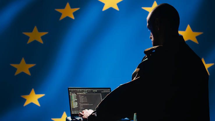 Europa endurece ciberseguridad con reporte obligatorio de ataques e impulsa regulación a IA