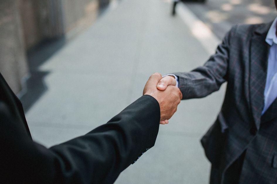 Ecuador y Estados Unidos firman Acuerdo de Comercio Recíproco que elimina sobretasas arancelarias