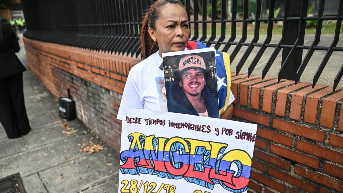 Familiares denuncian a Venezuela por muerte de migrantes en terremoto