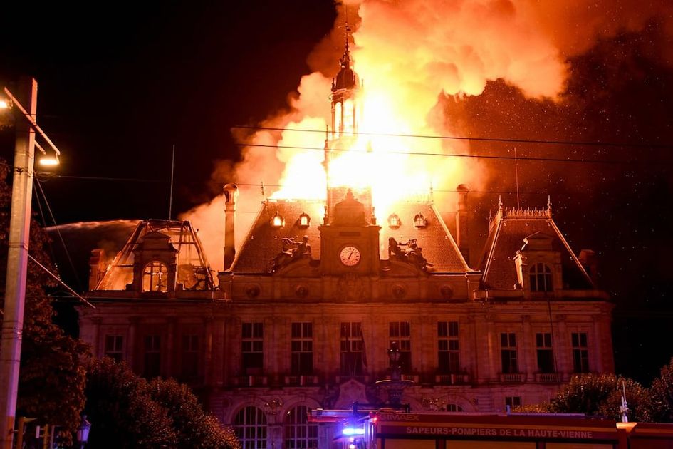 Incendio destruye el histórico ayuntamiento de Limoges tras protestas