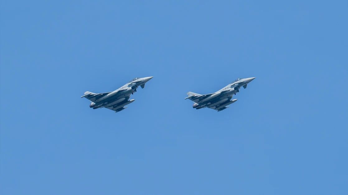 Cazas italianos derriban dron sobre Lituania: primera intervención aérea de la OTAN