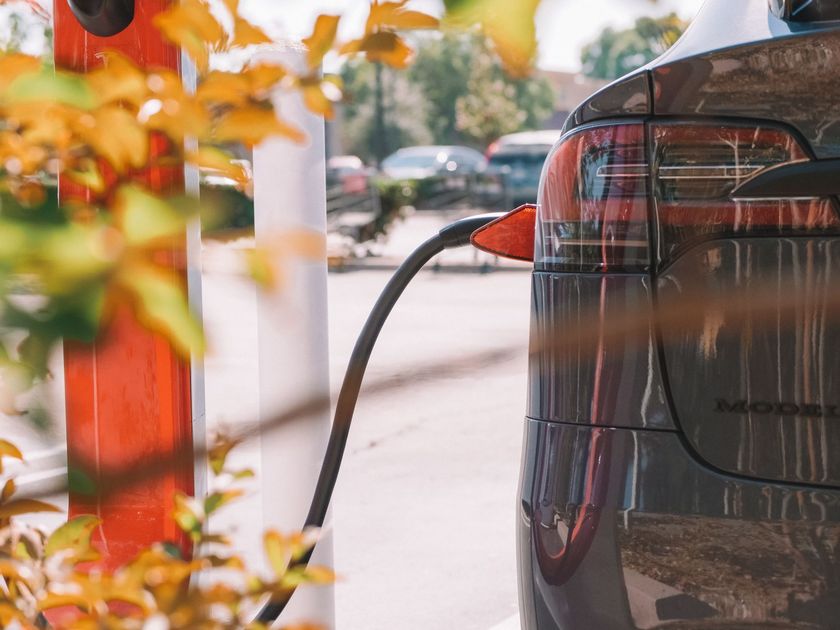 Mercado eléctrico en Ecuador crece 221% y consolida nueva era automotriz