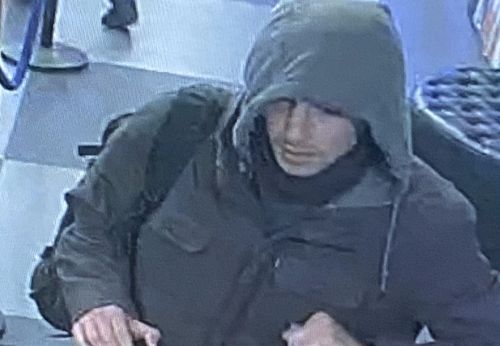 Juez admite cuaderno y arma de Luigi Mangione como prueba clave en su proceso judicial por asesinato