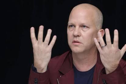 Ryan Murphy descarta incluir al 'Monstruo de Colombia' en nueva serie por falta de profundidad social