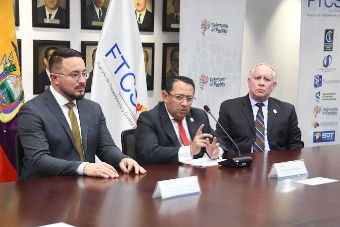 Transparencia municipal bajo escrutinio tras investigación por presunta corrupción y movimientos millonarios
