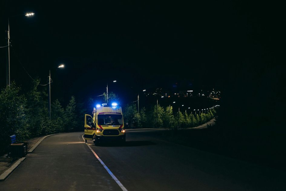 Dos muertos y ocho heridos en siniestro de bus en la vía Macas-Puyo