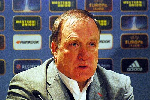 Curazao recontrata a Advocaat un mes antes del Mundial 2026