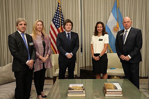 Argentina cierra más de 32.000 empresas bajo el gobierno de Milei en proceso de saneamiento
