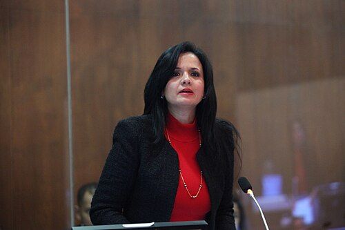 Marcela Aguiñaga debe presentar terna para elegir nuevo funcionario en el Guayas tras renuncia