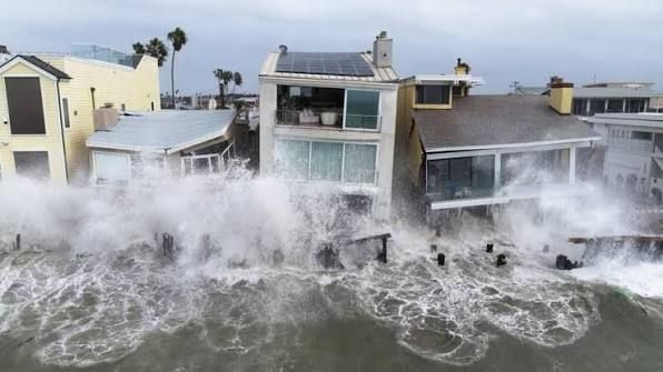 Huracán Simón y tormenta Rachel dejan cinco muertos en México