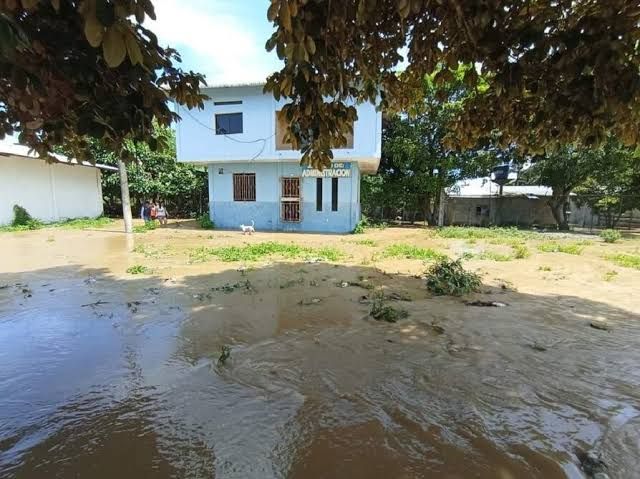 Desbordamiento del río Vinces activó protocolos de emergencia en Santa Elena