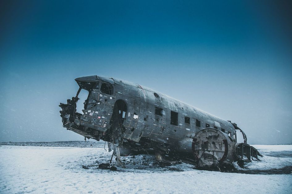 Dos avionetas colisionan en Puebloviejo, Los Ríos, y dejan al menos un fallecido