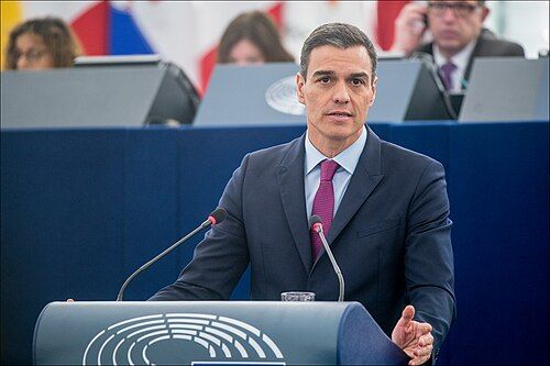 España declara crisis migratoria en Ceuta: Sánchez califica de 'ataque' la invasión