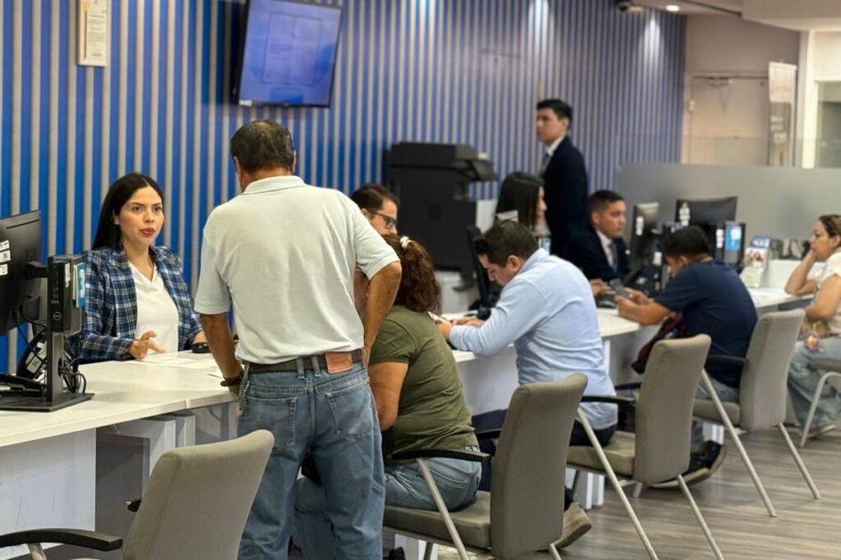 Banco del Pacifico impulsa crecimiento empresarial en Azuay con nuevas líneas de financiamiento innovadoras