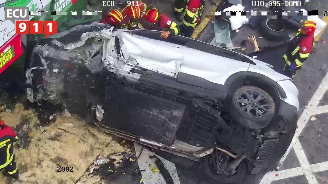 Choque múltiple deja un muerto y tres heridos en Quito