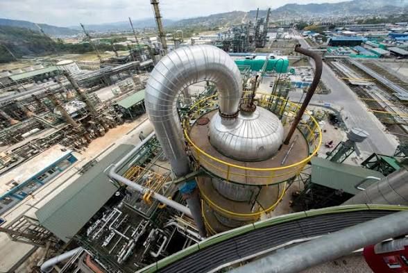 Gobierno impulsa soberanía energética con puesta en marcha de nueva termoeléctrica en Esmeraldas