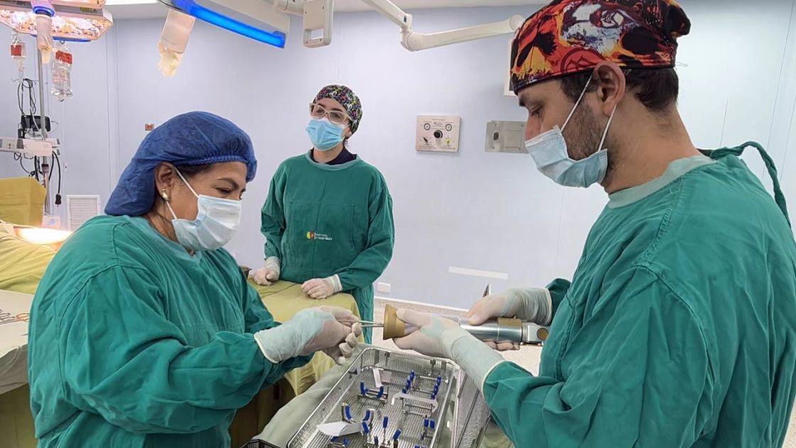 Hospital Isidro Ayora incorpora dermatomo eléctrico para mejorar cirugías reconstructivas