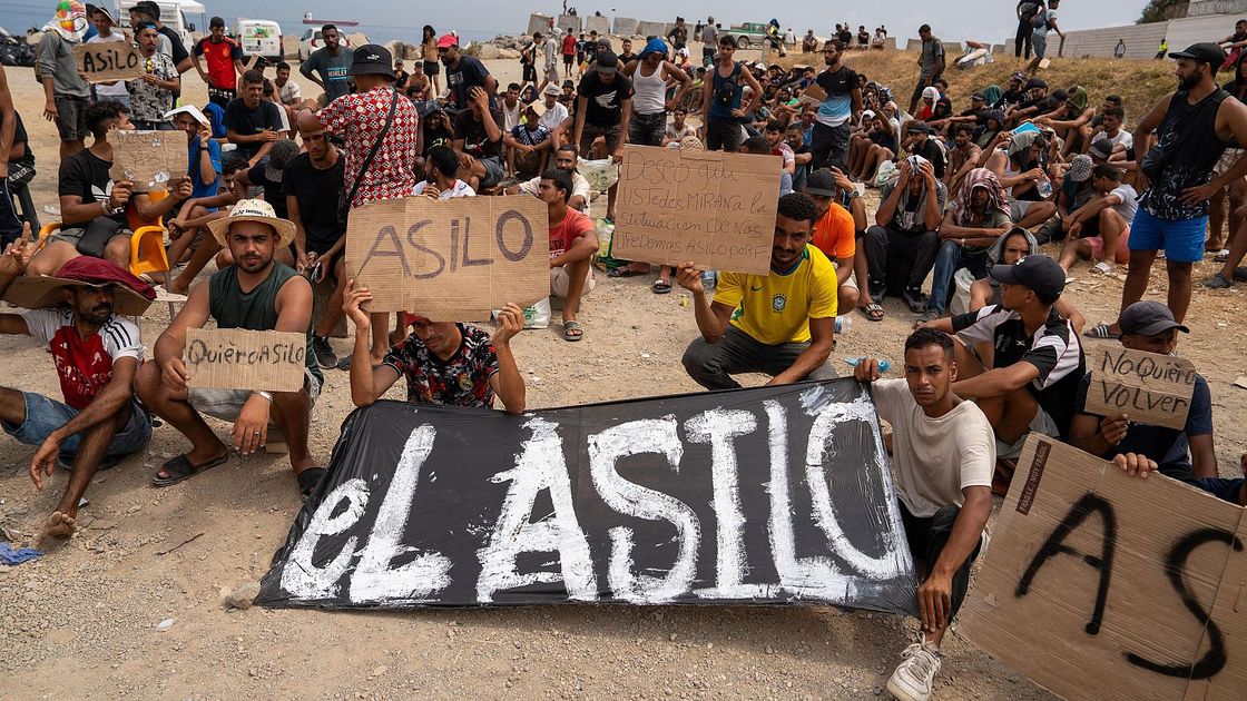 España endurece leyes de asilo en Ceuta ante crisis migratoria con nuevas figuras legales