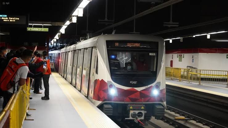 Metro de Quito cerrará accesos a dos estaciones para simulacro sísmico nacional este jueves