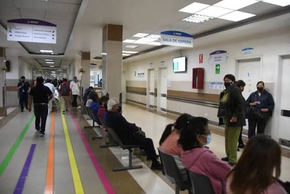 Secretaría de Integridad detecta 49 alertas de corrupción en contrataciones del Ministerio de Salud e IESS