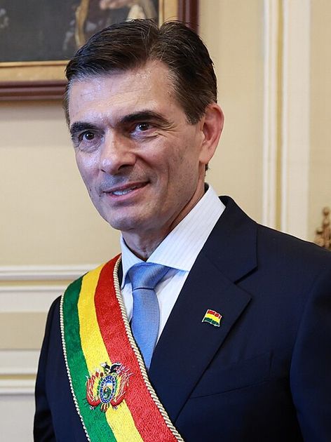 Bolivia elimina el subsidio al diésel: Paz Adaniñez enfrenta presión del sector agropecuario