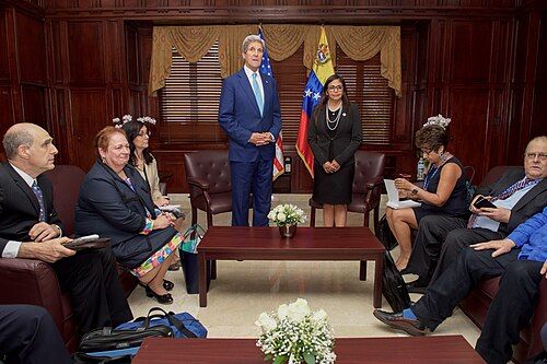 Delcy Rodríguez anuncia 'acuerdo histórico' petrolero entre Venezuela y EE.UU. bajo mandato de Trump