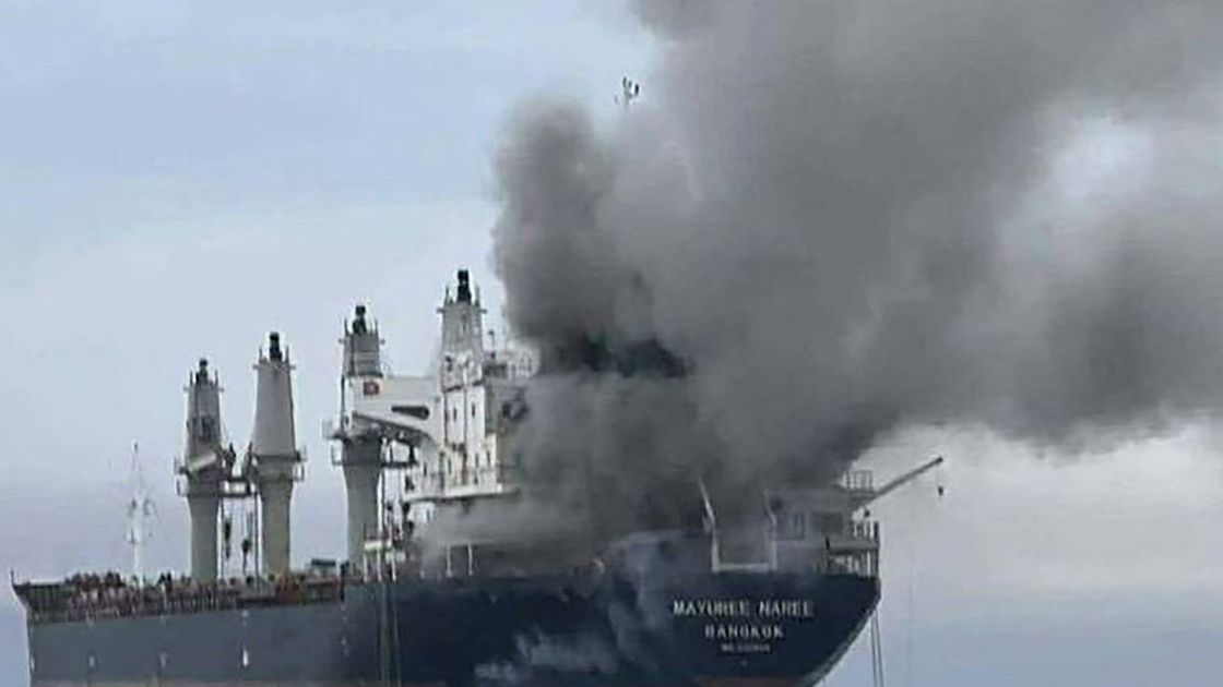 Conflicto marítimo en el Estrecho de Ormuz deja marinero indio muerto y tensiona la seguridad global