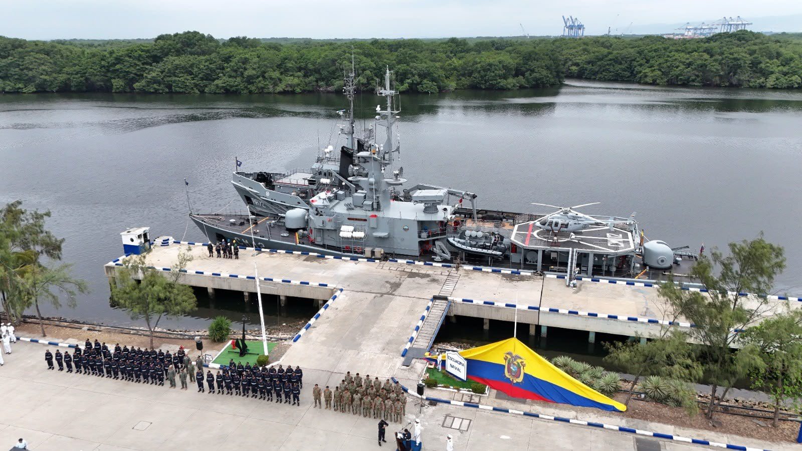 Buques de la Armada ecuatoriana zarpan hacia Perú para maniobras navales internacionales