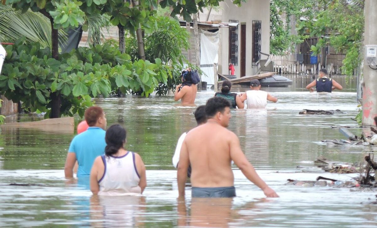 Manabí enfrenta alerta roja por El Niño: solo 5 cantones tienen plan de contingencia aprobado