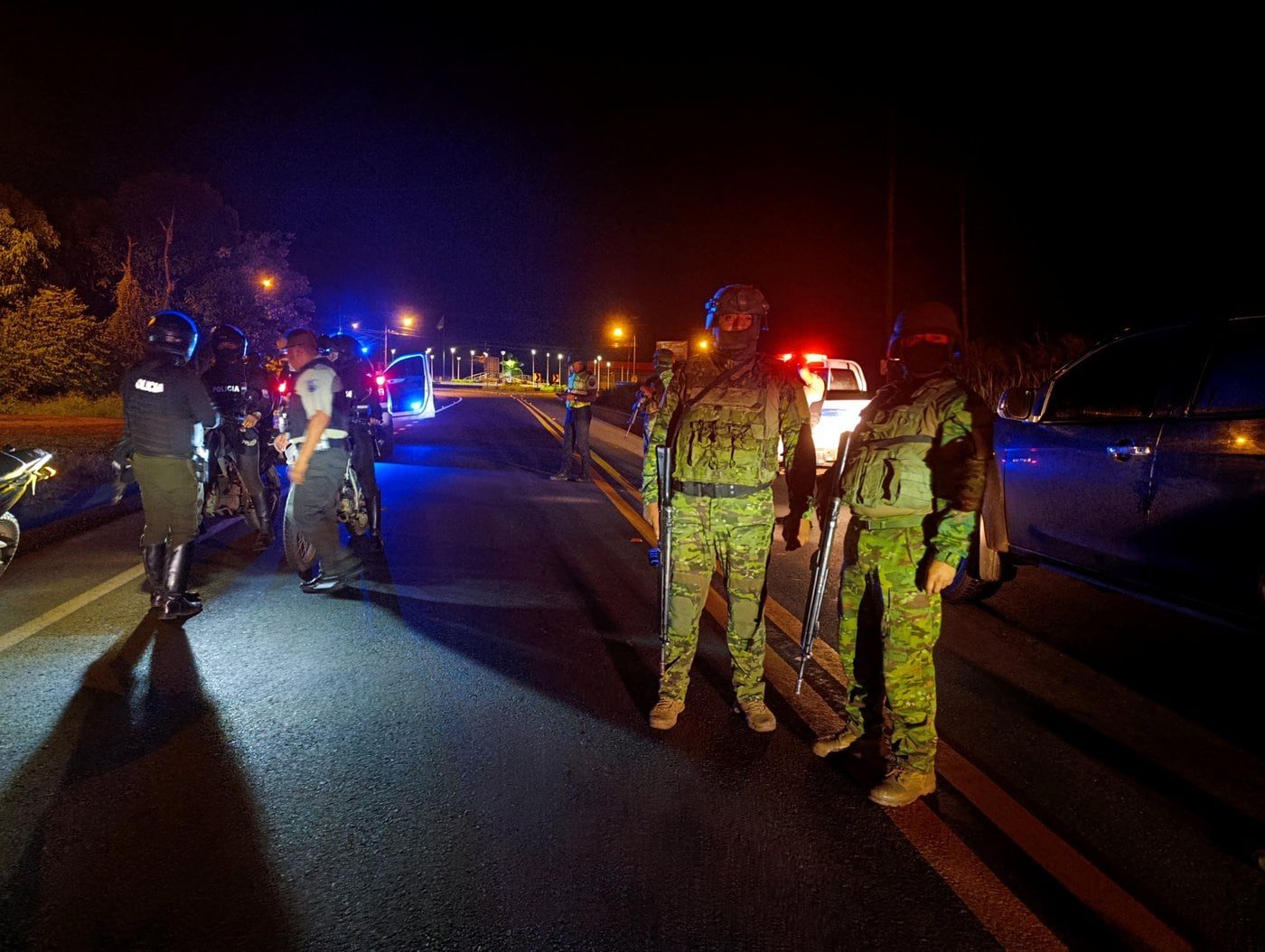 Toque de queda cumple ocho jornadas con operativos policiales y militares en cuatro provincias de Ecuador