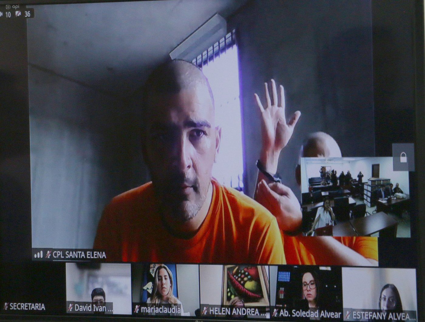 Exfuncionario queda sin defensa legal tras renuncia de su abogado; Fiscalía continúa con proceso judicial