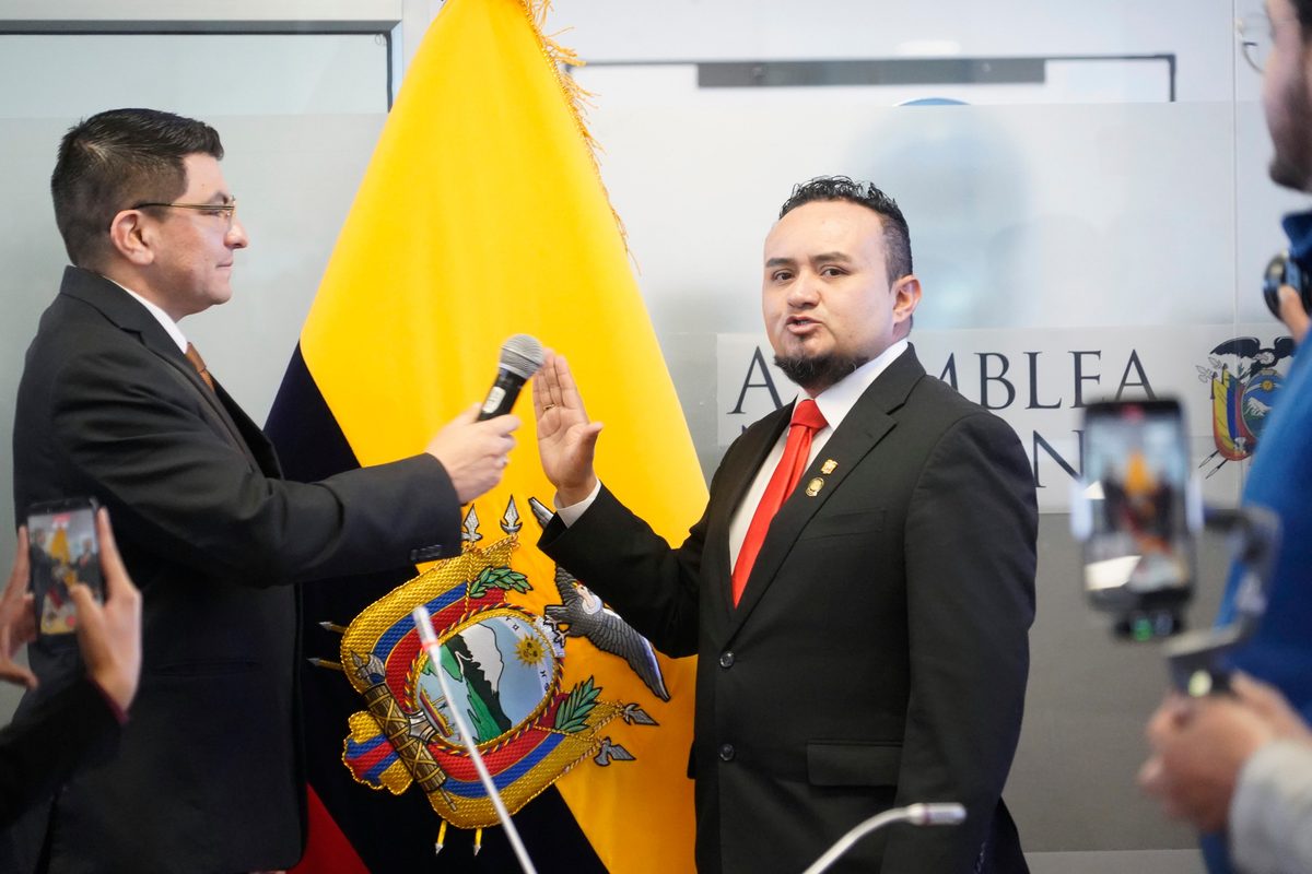 Comisiones legislativas reestructuran sus autoridades tras renuncias por elecciones seccionales