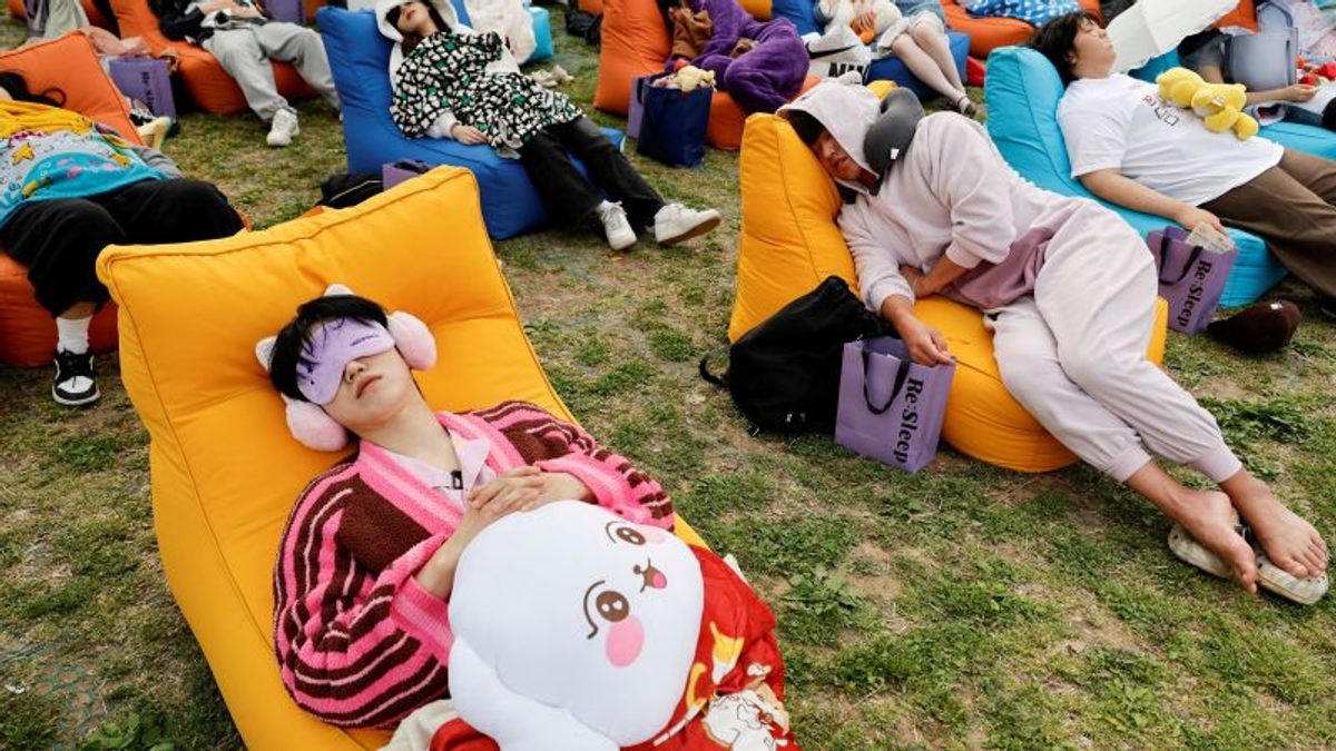Corea del Sur transforma la siesta en un deporte competitivo para combatir el estrés laboral