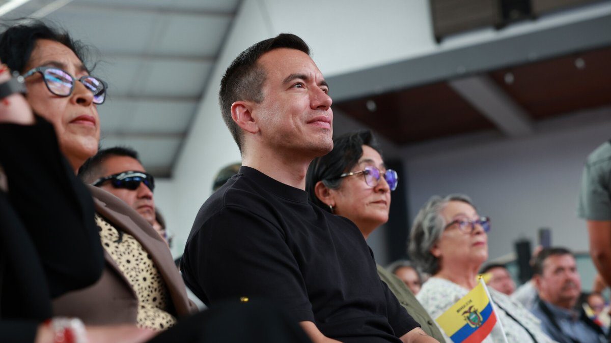 Daniel Noboa crea nueva empresa pública para garantizar la distribución de medicinas en Ecuador