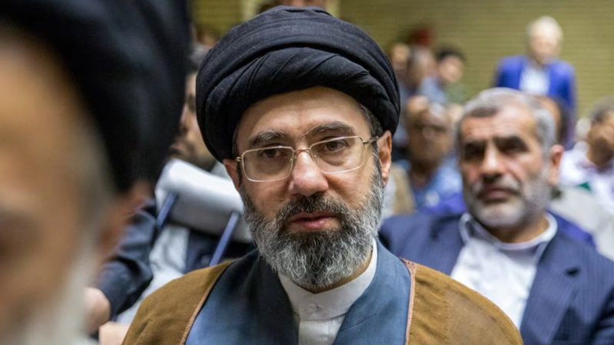El nuevo líder supremo de Irán aún no aparece en público y el sistema político podría no necesitarlo