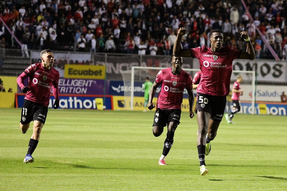 Independiente del Valle suma 10 victorias consecutivas y busca igualar récord histórico