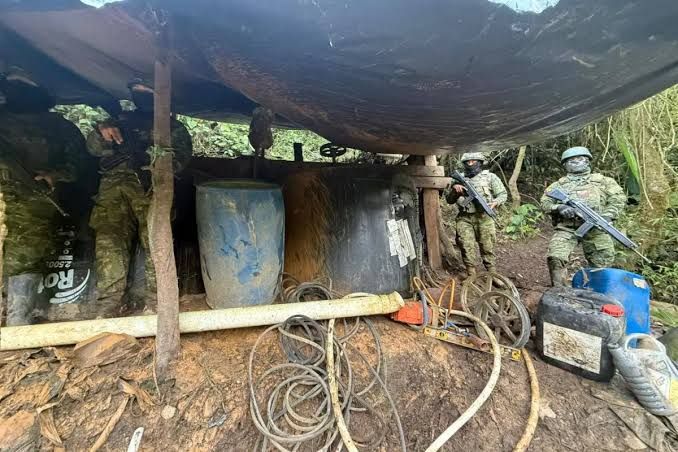 Fuerzas Armadas retienen más de 900 mil galones de combustible en ofensiva contra el narco