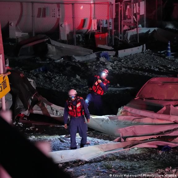 Japón confirma 13 muertos por terremoto magnitud 7.1 y despliega ejército