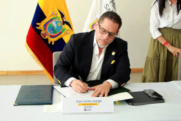 Gobierno de Noboa consolida estrategia nacional para reducir brechas sanitarias