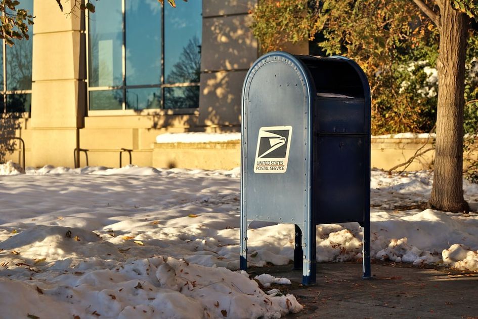 USPS eleva tarifas postales para aliviar crisis financiera