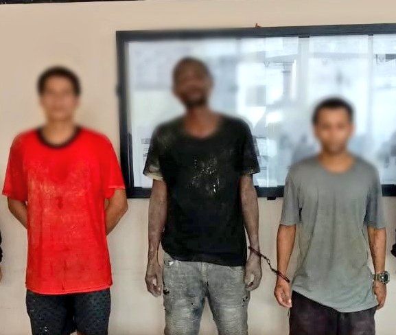Operativo policial en Esmeraldas captura a alias Abel y tres miembros de la banda Los Lobos