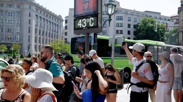 Europa activa alertas rojas por una cúpula de calor extrema procedente del norte de África