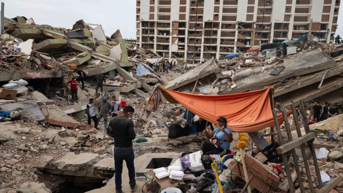 Terremoto en Venezuela supera los 3500 muertos: sepultan a más de 150 cuerpos