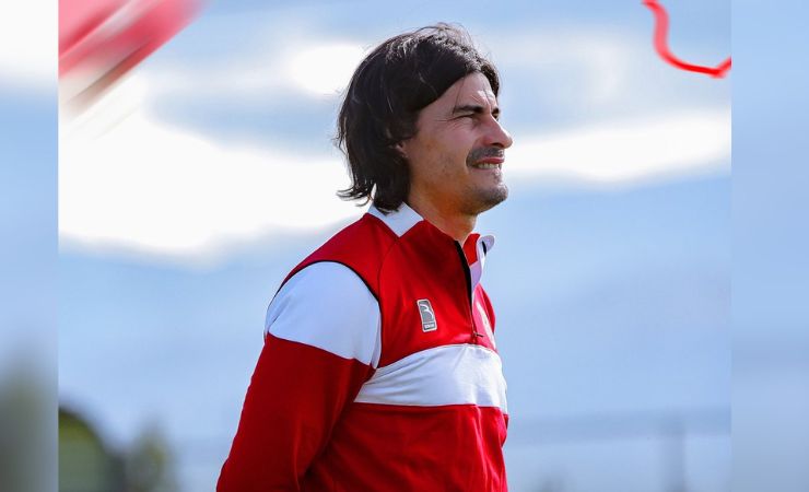 Técnico Universitario oficializa a Ismael Blanco como nuevo director técnico