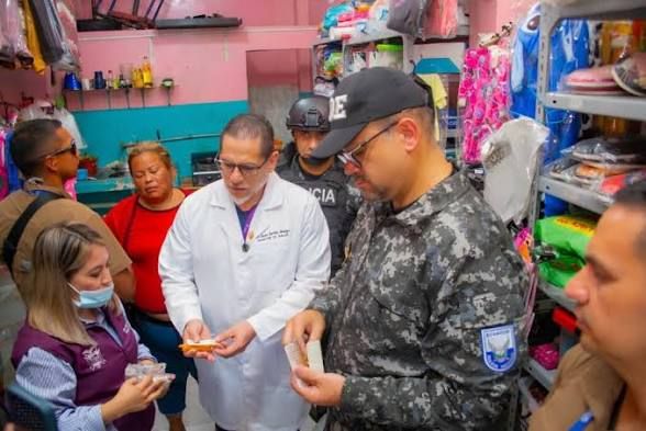 Gobierno retira 1453 medicamentos irregulares del mercado ecuatoriano