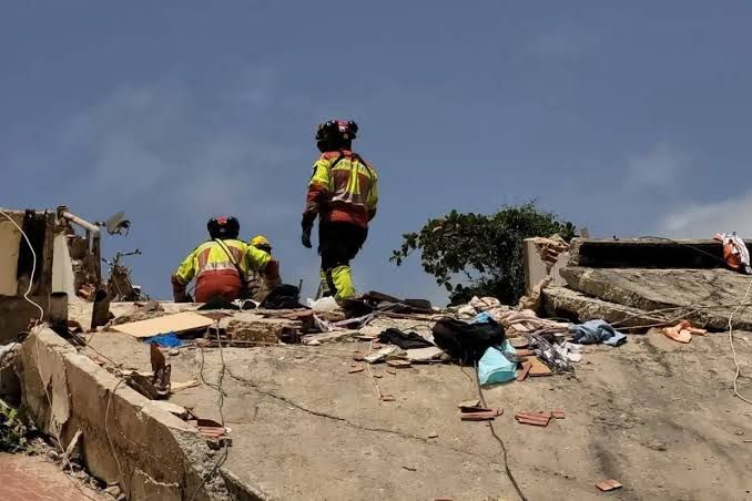 Terremoto en Venezuela deja más de mil muertos; Ecuador participa con brigada