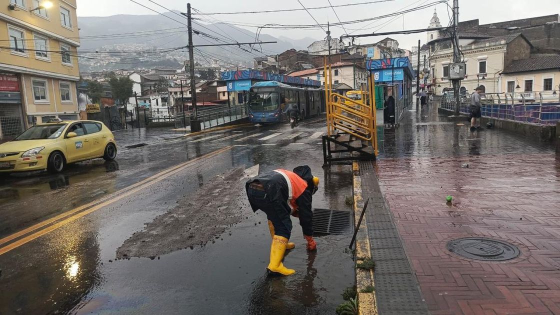 Alerta alta por lluvias en Quito: Zonas críticas y aluvión en Pichincha