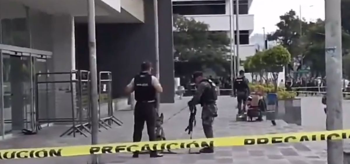 Policía desactiva amenaza de bomba con detonación controlada en el Complejo Judicial Norte