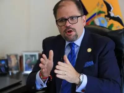 Reimberg revela que el narcotráfico movilizó 400 millones de dólares en Ecuador entre 2021 y 2026